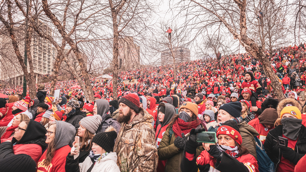 KMBC 9 - Chiefs fans come in all shapes, sizes and species